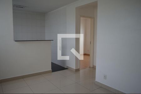 Sala  de apartamento para alugar com 2 quartos, 44m² em Cabral, Contagem