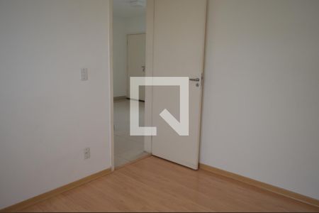 Banheiro de apartamento para alugar com 2 quartos, 44m² em Cabral, Contagem