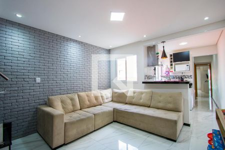 Casa de condomínio à venda com 110m², 2 quartos e 1 vagaSala