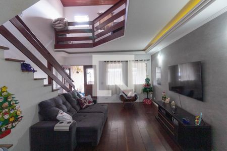 Sala 1 de casa à venda com 4 quartos, 90m² em Jardim Três Marias, São Paulo