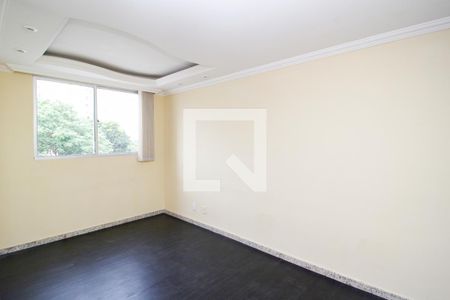 Sala de apartamento à venda com 3 quartos, 80m² em Fernão Dias, Belo Horizonte