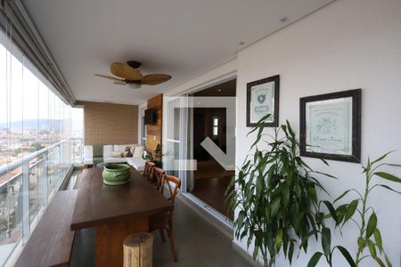 Sacada de apartamento à venda com 3 quartos, 143m² em Santa Teresinha, São Paulo