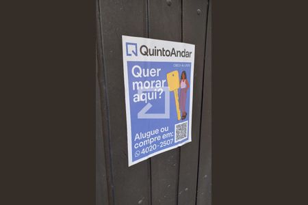 Casa à venda com 110m², 3 quartos e 2 vagas Casa à venda com 110m², 3 quartos e 2 vagasplaquinha