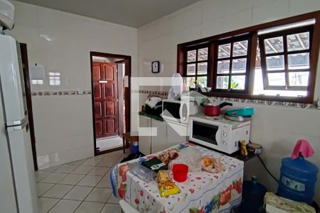 Casa à venda com 110m², 3 quartos e 2 vagas Casa à venda com 110m², 3 quartos e 2 vagascozinha