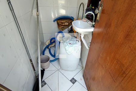 Casa à venda com 110m², 3 quartos e 2 vagas Casa à venda com 110m², 3 quartos e 2 vagaslavabo