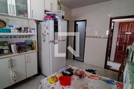 Casa à venda com 110m², 3 quartos e 2 vagas Casa à venda com 110m², 3 quartos e 2 vagascozinha