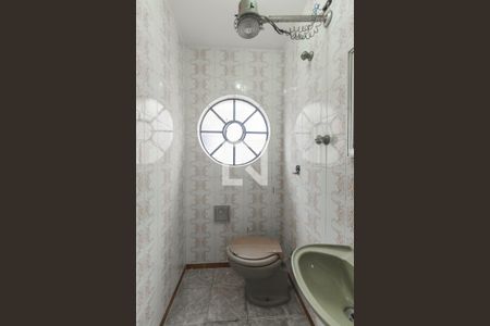 Casa para alugar com 170m², 3 quartos e 2 vagasBanheiro de serviço