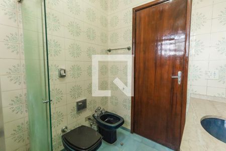 Casa para alugar com 170m², 3 quartos e 2 vagasBanheiro da Suíte