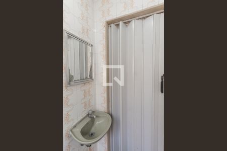 Casa para alugar com 170m², 3 quartos e 2 vagasBanheiro de serviço