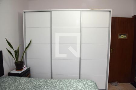 Casa à venda com 127m², 3 quartos e 2 vagasQuarto 3