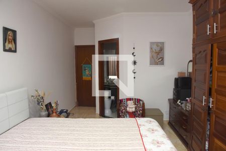 Casa à venda com 127m², 3 quartos e 2 vagasQuarto 2 - Suíte