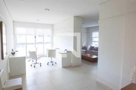 Apartamento para alugar com 137m², 3 quartos e 2 vagashome office
