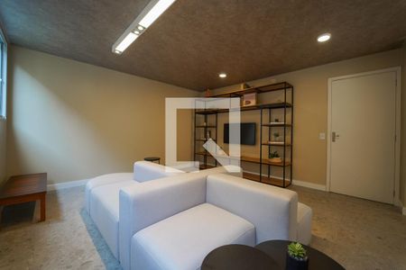 Apartamento para alugar com 24m², 1 quarto e sem vaga Apartamento para alugar com 24m², 1 quarto e sem vagaÁrea comum - Salão de festas