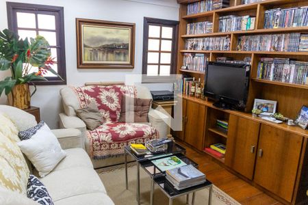 Sala de casa para alugar com 3 quartos, 268m² em Vila Yara, Osasco