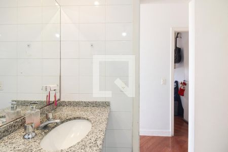Apartamento à venda com 161m², 4 quartos e 4 vagasBanheiro Social 