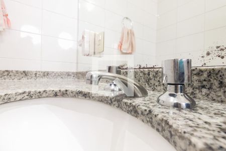 Apartamento à venda com 161m², 4 quartos e 4 vagasBanheiro Suíte 