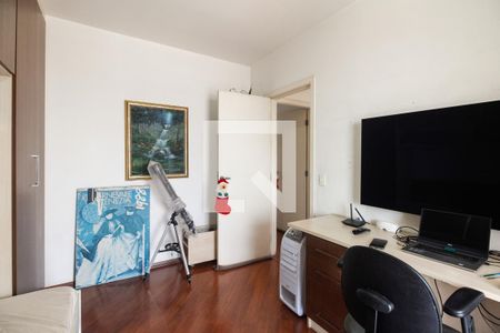 Apartamento à venda com 161m², 4 quartos e 4 vagasQuarto 2