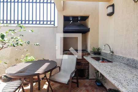 Apartamento à venda com 161m², 4 quartos e 4 vagasCobertura - Churrasqueira 