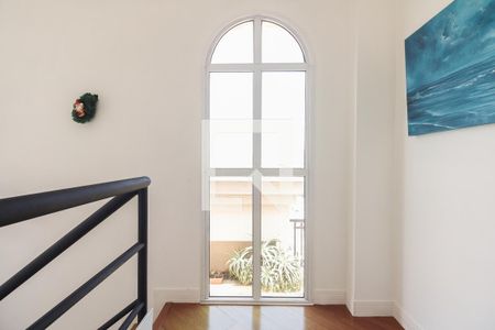 Apartamento à venda com 161m², 4 quartos e 4 vagasCorredor de Acesso aos Quartos 