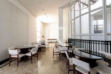 Apartamento à venda com 161m², 4 quartos e 4 vagasCondomínio - Salão de Festas 