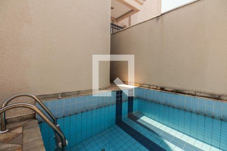 Apartamento à venda com 161m², 4 quartos e 4 vagasCobertura - Piscina 