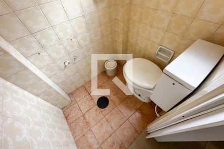 Apartamento à venda com 65m², 3 quartos e 1 vaga Apartamento à venda com 65m², 3 quartos e 1 vagaBanheiro de serviço
