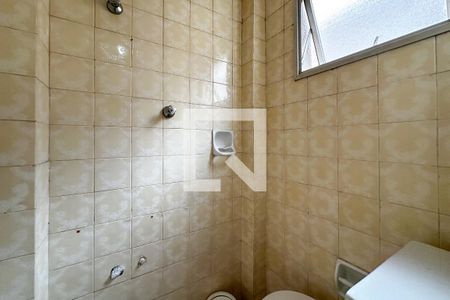 Apartamento à venda com 65m², 3 quartos e 1 vaga Apartamento à venda com 65m², 3 quartos e 1 vagaBanheiro de serviço