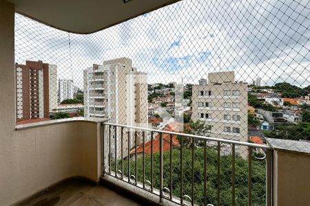 Varanada de apartamento para alugar com 3 quartos, 65m² em Lapa, São Paulo