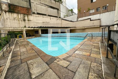 Apartamento à venda com 65m², 3 quartos e 1 vaga Apartamento à venda com 65m², 3 quartos e 1 vagaPiscina