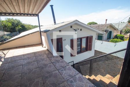 Casa à venda com 150m², 3 quartos e 1 vaga Casa à venda com 150m², 3 quartos e 1 vagaFachada