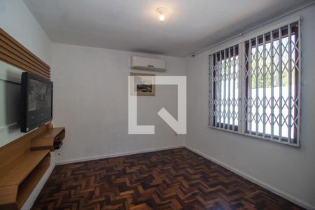 Sala de casa para alugar com 3 quartos, 150m² em Santa Tereza, Porto Alegre