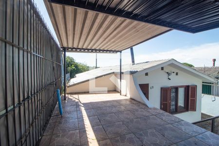 Casa à venda com 150m², 3 quartos e 1 vaga Casa à venda com 150m², 3 quartos e 1 vagaGaragem