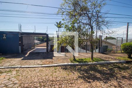 Casa à venda com 150m², 3 quartos e 1 vaga Casa à venda com 150m², 3 quartos e 1 vagaFachada