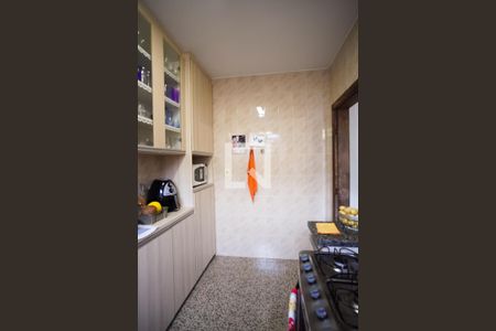 Casa à venda com 590m², 8 quartos e 4 vagasCozinha