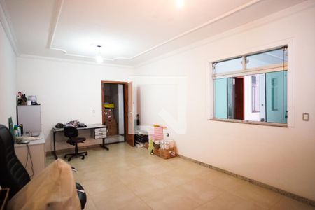 Casa à venda com 590m², 8 quartos e 4 vagasQuarto ou Escritorio