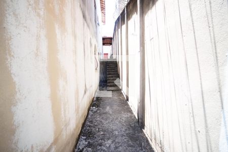 Casa à venda com 590m², 8 quartos e 4 vagasCorredor Direito