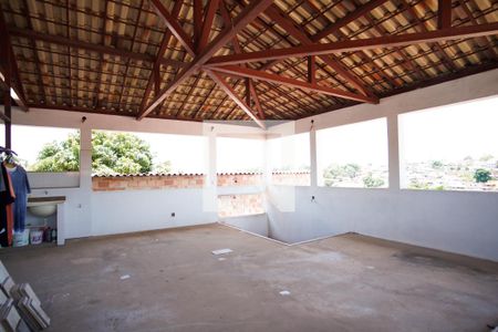 Casa à venda com 590m², 8 quartos e 4 vagasTerraço