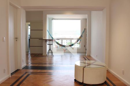 Sala de apartamento à venda com 3 quartos, 95m² em Urca, Rio de Janeiro