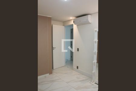 Apartamento à venda com 140m², 3 quartos e 2 vagasQuarto