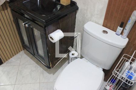 Casa à venda com 69m², 2 quartos e 1 vagaBanheiro 2