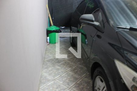 Casa à venda com 69m², 2 quartos e 1 vagaGaragem