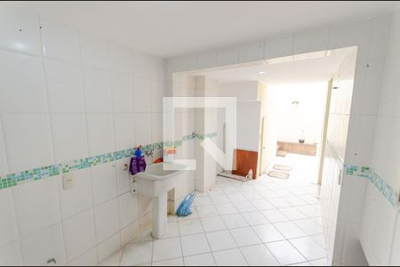 Casa à venda com 410m², 6 quartos e 2 vagasÁrea de Serviço