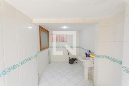 Casa à venda com 410m², 6 quartos e 2 vagasÁrea de Serviço