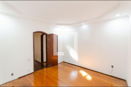Casa à venda com 410m², 6 quartos e 2 vagasQuarto 1