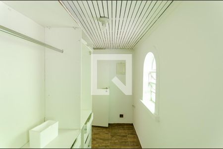 Casa à venda com 410m², 6 quartos e 2 vagasCloset da Suíte 2