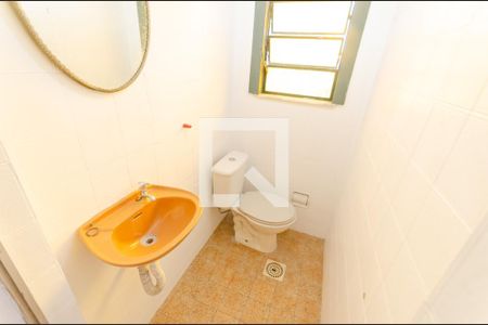 Casa à venda com 410m², 6 quartos e 2 vagasBanheiro de serviço