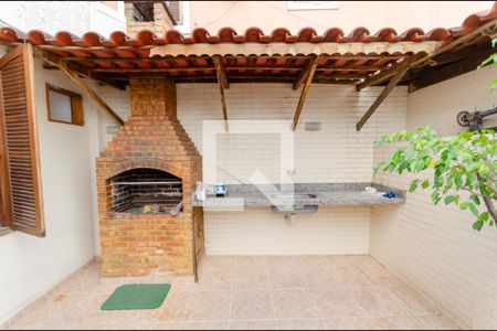 Casa à venda com 410m², 6 quartos e 2 vagasTerraço