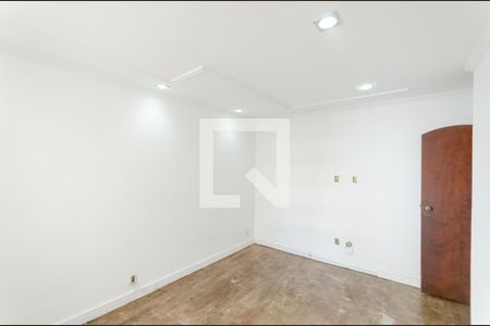 Casa à venda com 410m², 6 quartos e 2 vagasQuarto 2