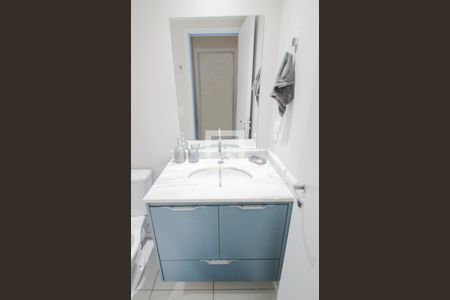 Apartamento para alugar com 31m², 1 quarto e sem vagaDetalhe do banheiro