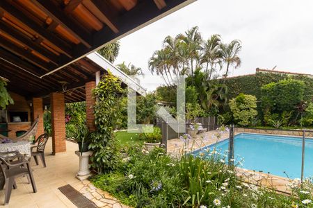 Casa à venda com 272m², 5 quartos e 3 vagasQuintal